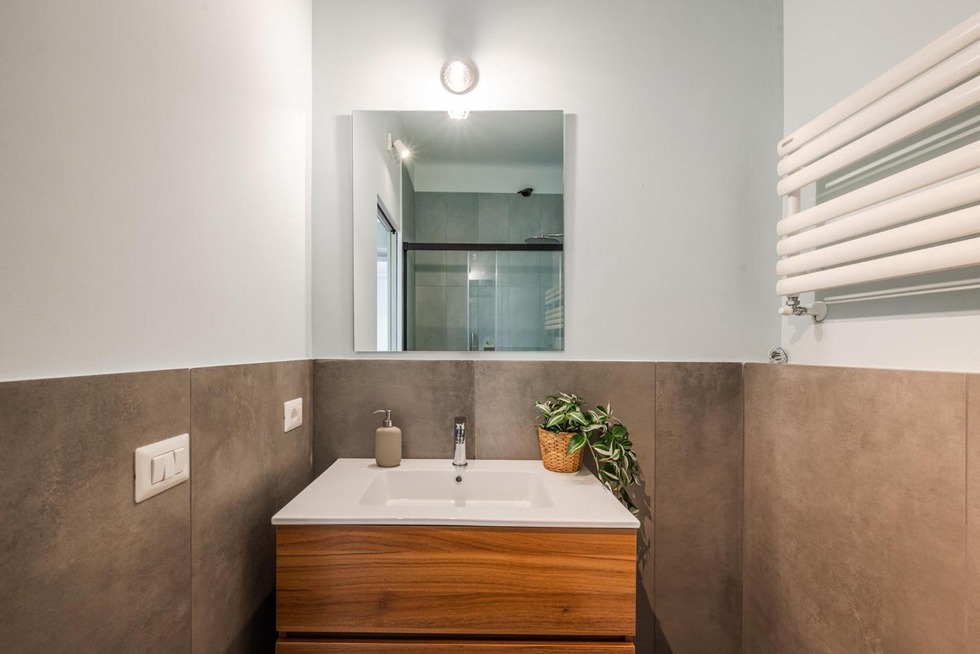 Padova's Nest - Close To Metro Milano